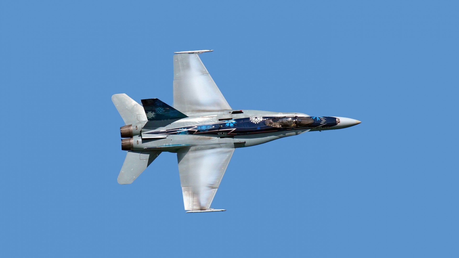 裁判判罚引热议比赛节奏显著提升,裁判的判罚